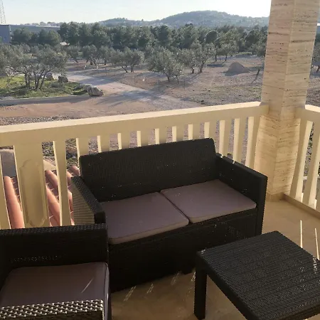 Appartement With A Parking Space - 16944